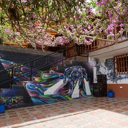 Casa Kayam Art Hostel Coliving Coworking Guatapé Buitenkant foto