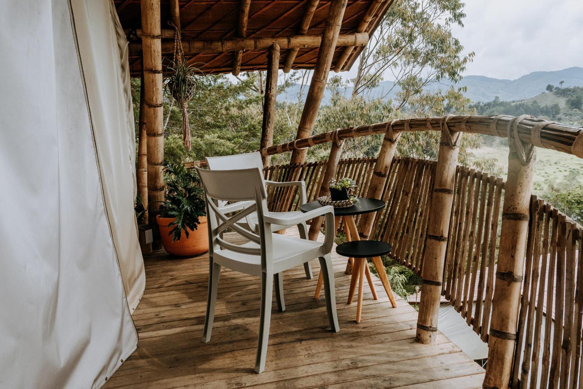 Casa Kayam Art Hostel Coliving Coworking Guatapé Buitenkant foto