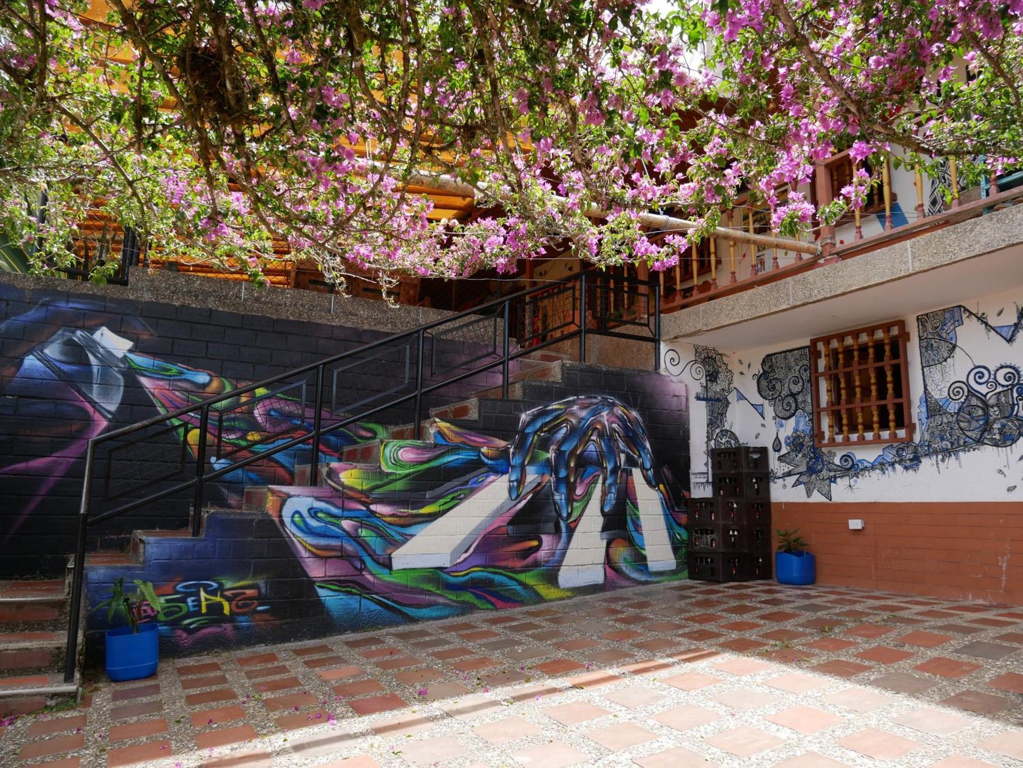 Casa Kayam Art Hostel Coliving Coworking Guatapé Buitenkant foto