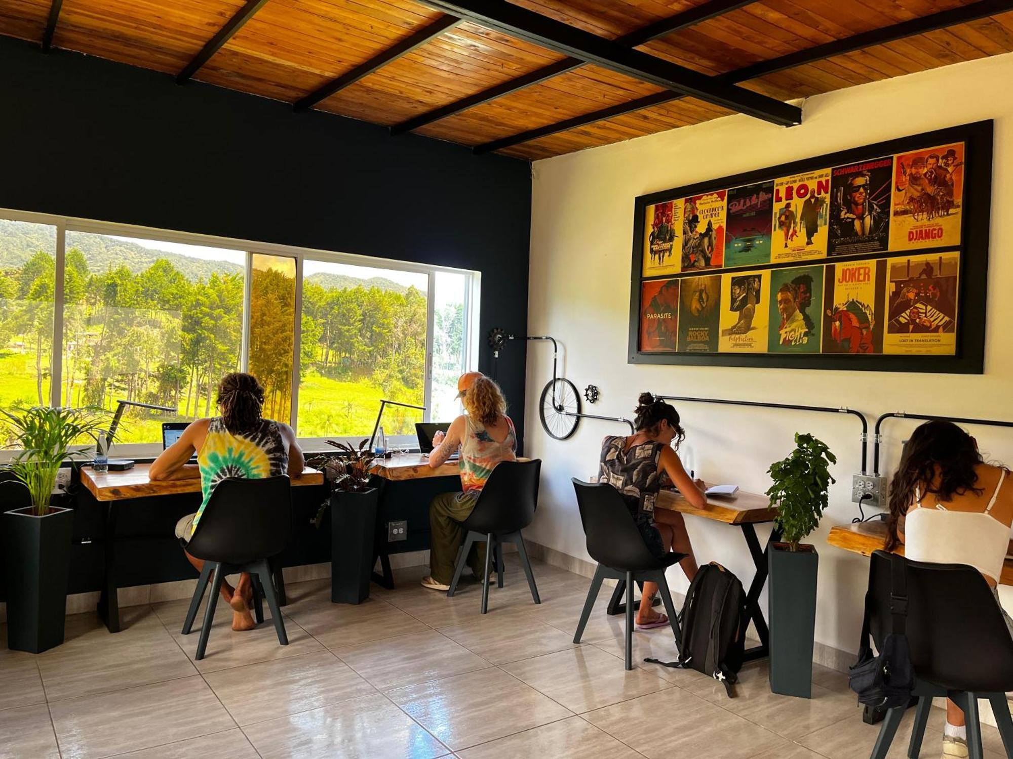 Casa Kayam Art Hostel Coliving Coworking Guatapé Buitenkant foto