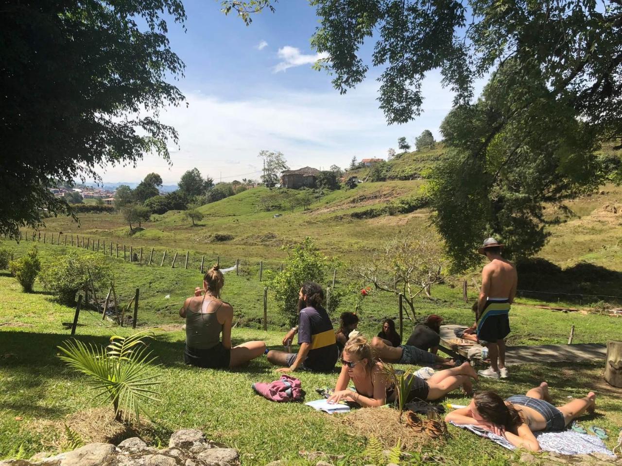 Casa Kayam Art Hostel Coliving Coworking Guatapé Buitenkant foto